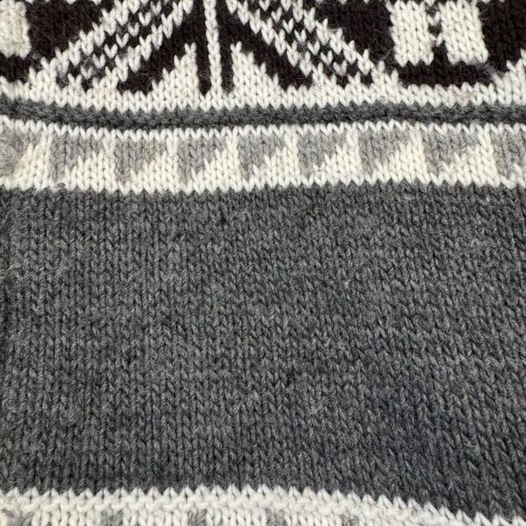 Lauren Ralph Lauren Women’s Full Zip Up Wool Blend Aztec Style Sweater Size M - Picture 3 of 11